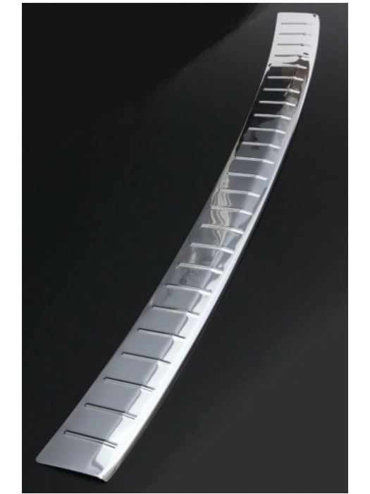 Nerezová ochranná lišta na nárazník Volkswagen Touareg (2010-2017) - lesklá